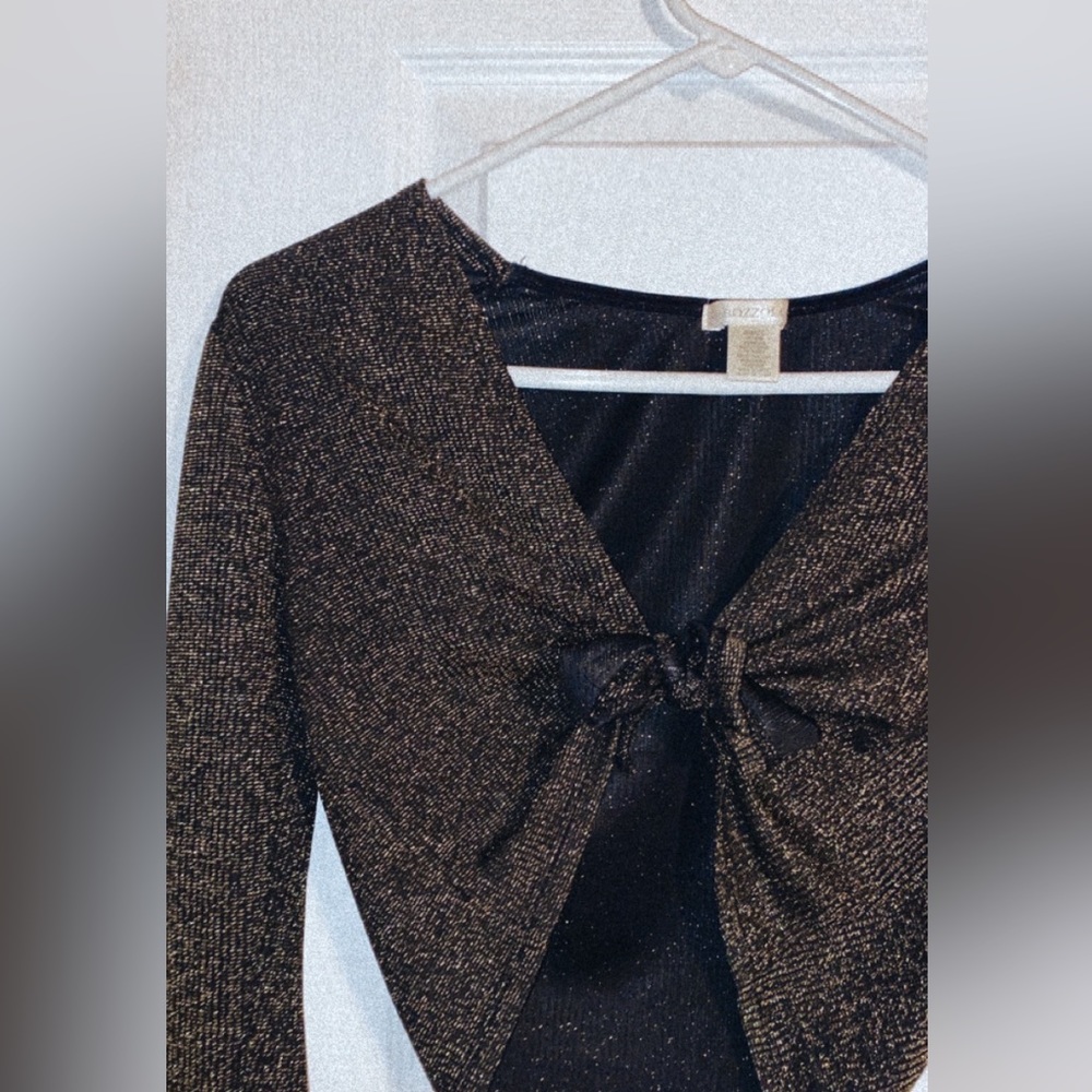cropped LS shirt